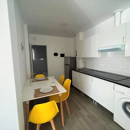 Atico En El Centro De Apartment Algeciras